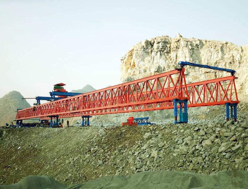 河南架橋機(jī)廠家、型號(hào)、參數(shù)、價(jià)格、架橋機(jī)安裝搬遷移裝、修理維修