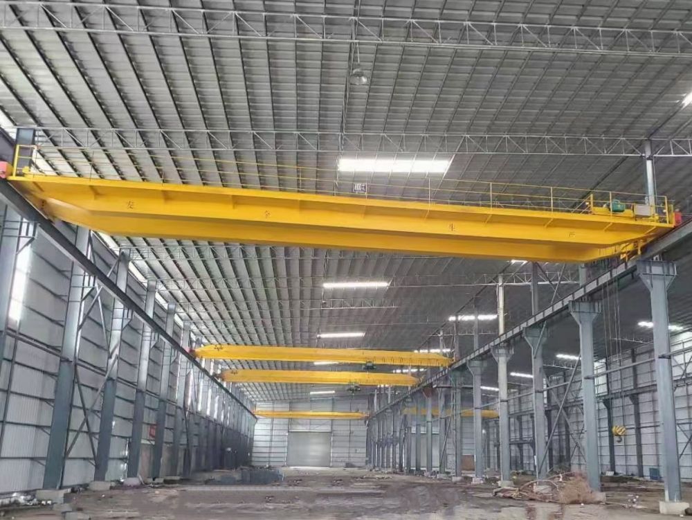 日照雙梁天車、吊機(jī)、行吊、行車、電動(dòng)雙梁橋式起重機(jī)廠家服務(wù)