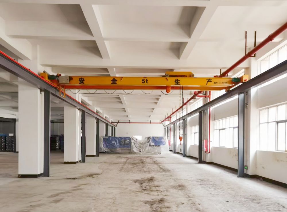 橋式起重機(jī)、雙梁吊機(jī)、天車(chē)、行吊廠家、型號(hào)、參數(shù)及銷(xiāo)售安裝維修