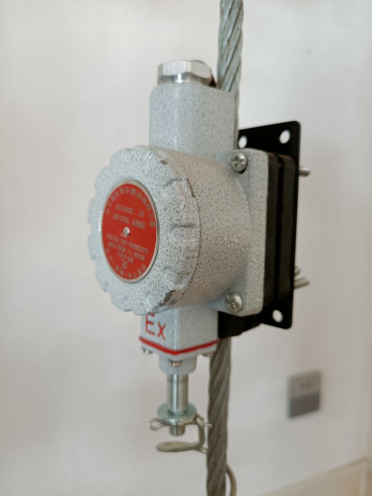 紹興起重防爆電氣、防爆彈簧式防沖頂限位器廠家銷售