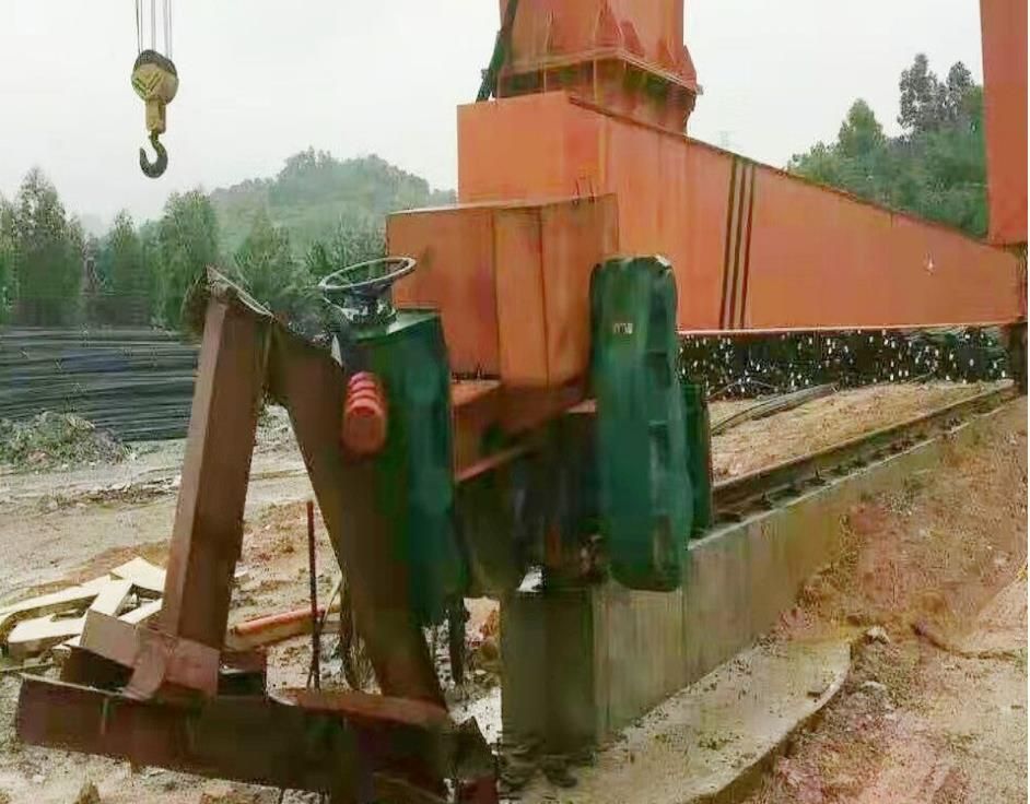 大風為什么能把龍門吊吹翻？