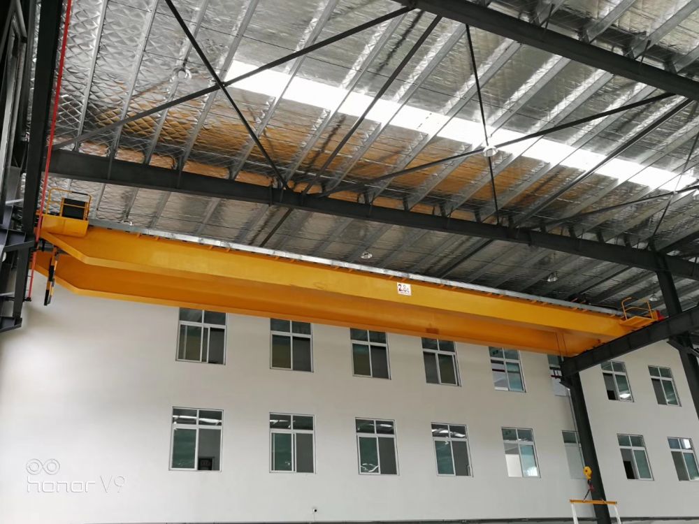 LH型電動(dòng)葫蘆雙梁橋式起重機(jī)簡(jiǎn)介、圖片