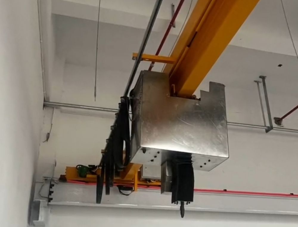 潔凈起重機(jī)、潔凈室清潔橋式起重機(jī)、潔凈天車、吊機(jī)