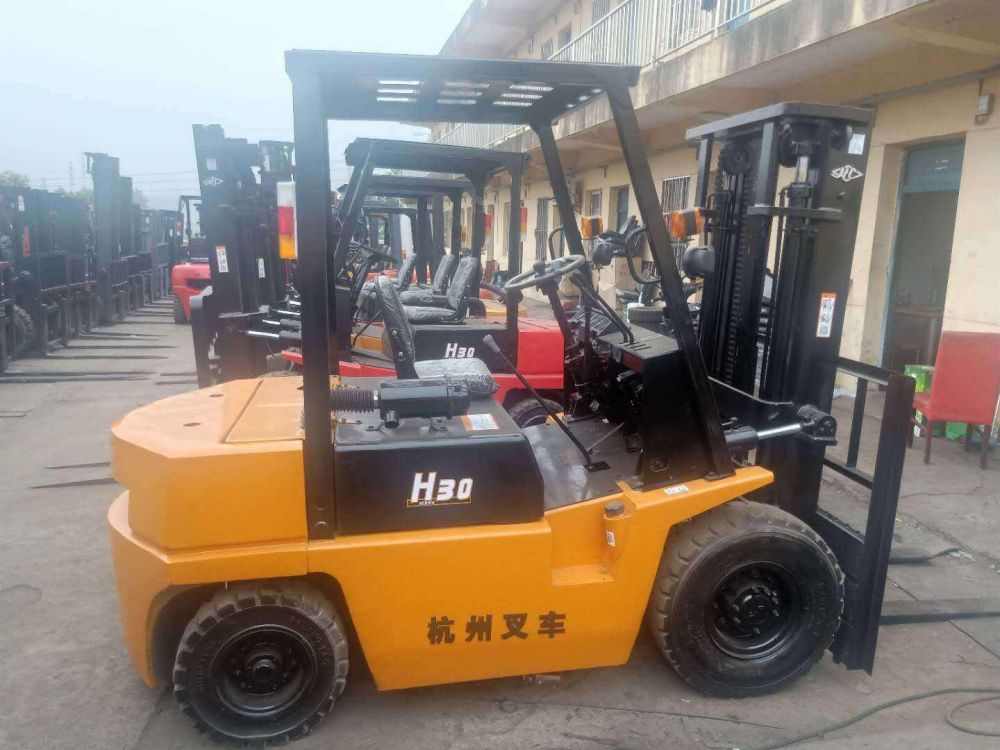 柴油叉車的保養(yǎng)注意事項(xiàng)及項(xiàng)目有哪些？