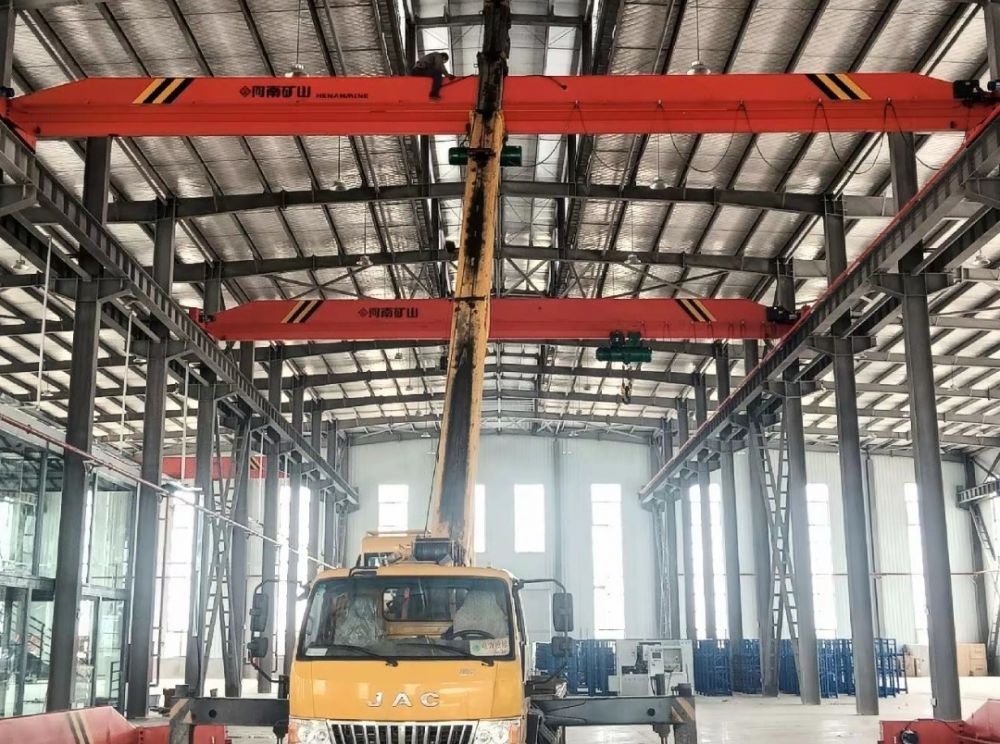 上海起重機生產(chǎn)廠家、LDA型電動單梁起重機價格