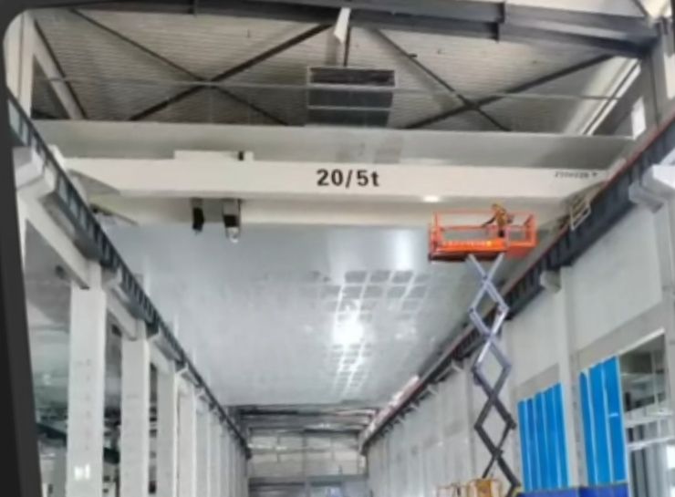 無塵潔凈起重機(jī)、潔凈室橋式起重機(jī)、清潔起重機(jī)
