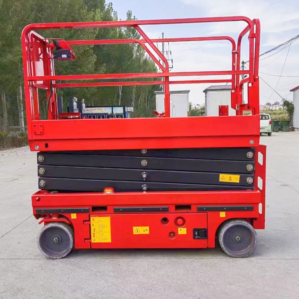 自行走剪叉式液壓維修平臺(tái)、登高車、升降機(jī)廠家品牌