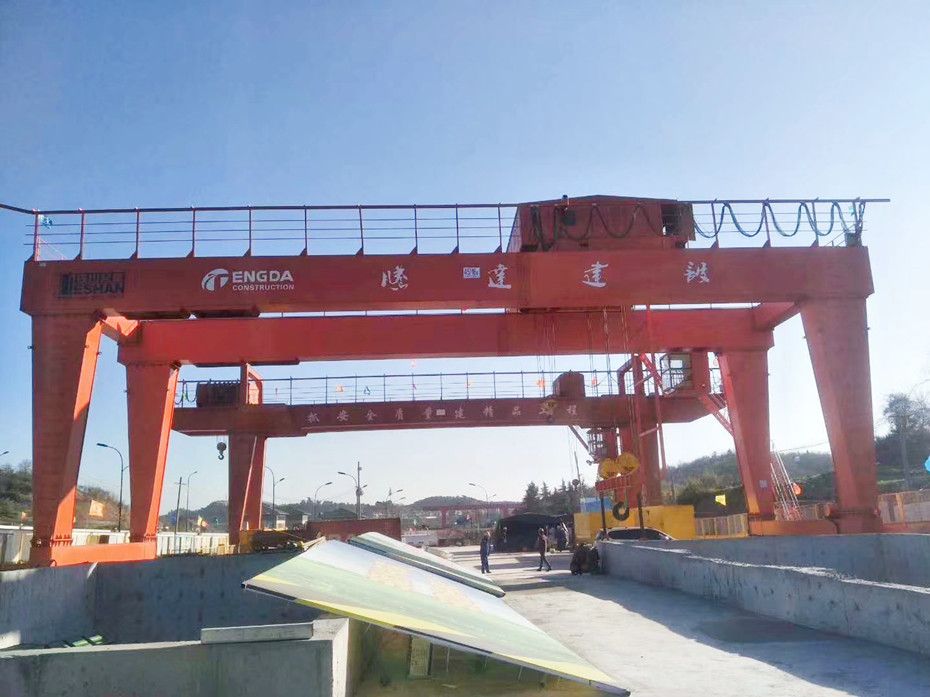 廣西龍門吊、柳州門式起重機、出渣機、門式起重機廠家銷售服務(wù)