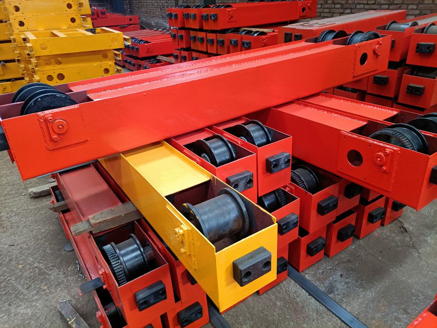 電動(dòng)端梁、國(guó)標(biāo)簡(jiǎn)易起重機(jī)端梁批發(fā)