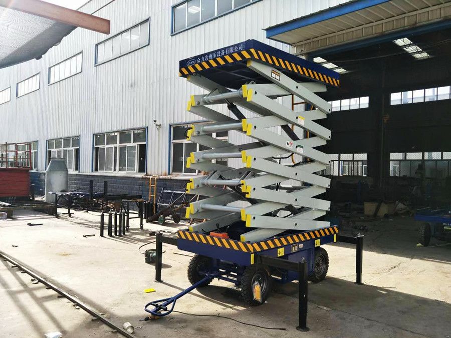 四輪移動液壓平臺、四輪液壓維修平臺