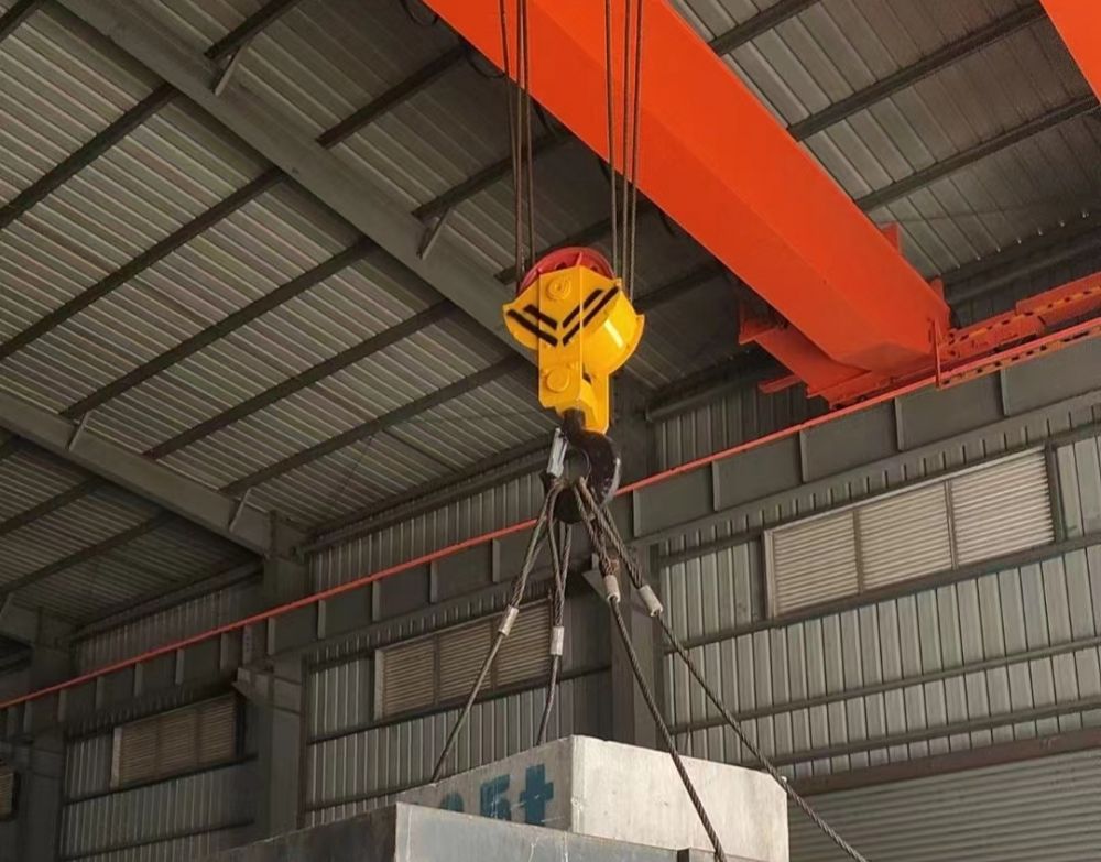 雙梁起重機吊鉤、起重吊鉤、行車大鉤生產(chǎn)廠家、出廠價格