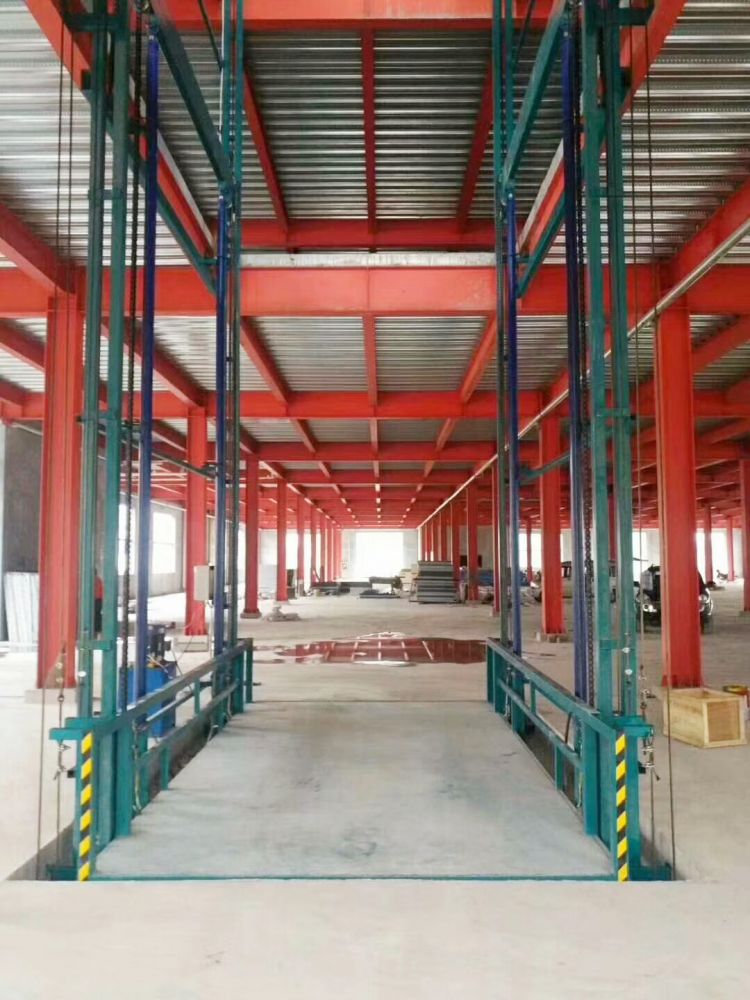 河南升降平臺(tái)、濟(jì)源SJD型鏈條導(dǎo)軌液壓升降機(jī)廠家銷售