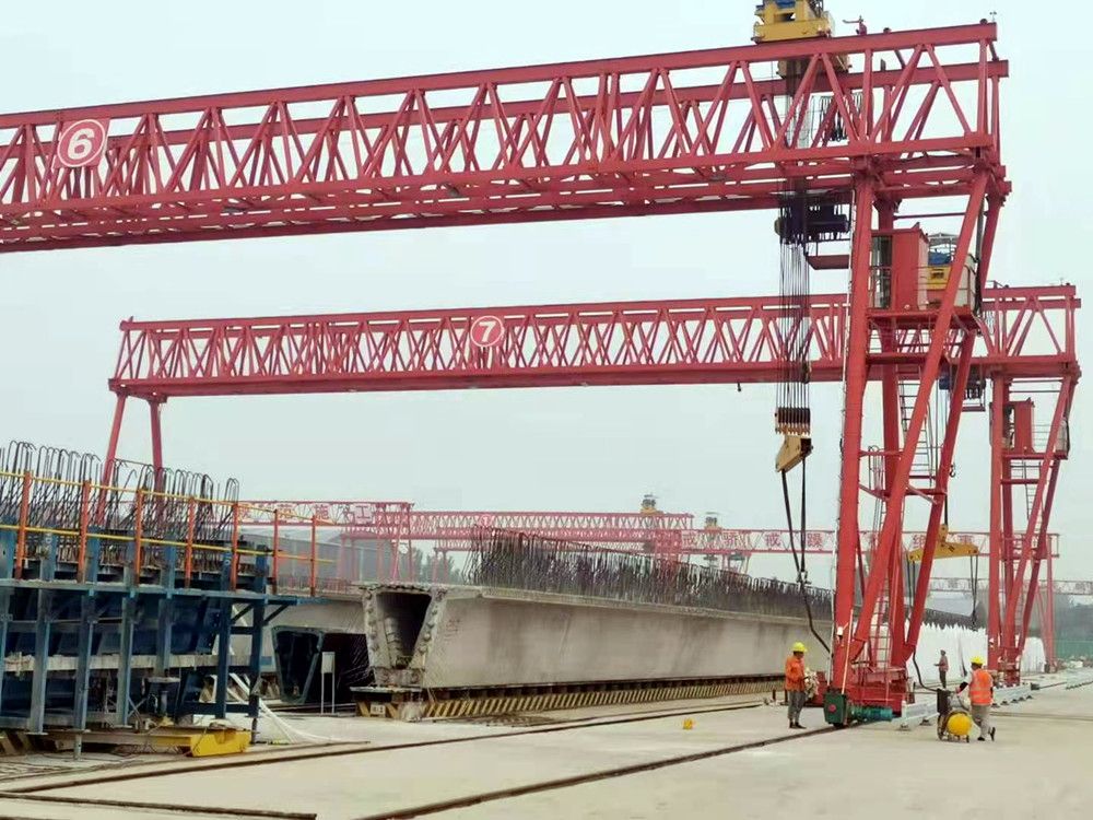 提梁機(jī)、路橋門機(jī)、工程龍門吊、雙梁門式起重機(jī)廠家銷售、安裝維修