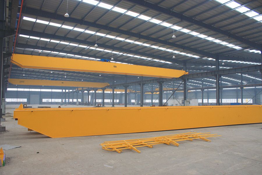 新疆烏魯木齊起重機(jī)廠家、LH型電動(dòng)葫蘆雙梁起重機(jī)