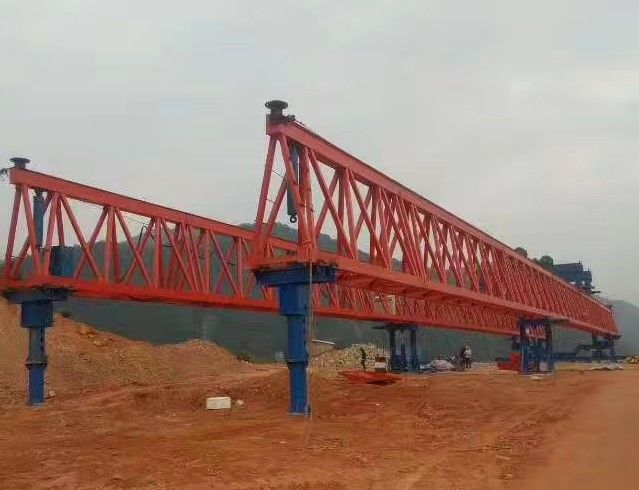 鄭州架橋機(jī)租賃、提梁門式起重機(jī)、出渣機(jī)、龍門吊租賃出租、安裝維修