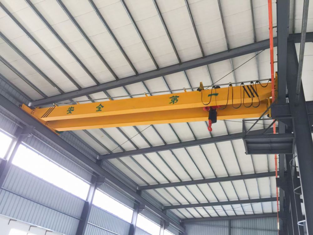 大連LH型電動葫蘆雙梁橋式起重機(jī)廠家銷售
