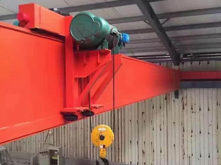 LDP型低凈空電動(dòng)單梁起重機(jī)、低凈空天車、低空行車