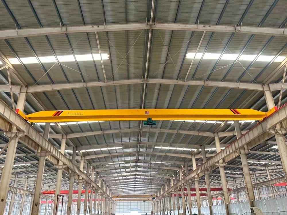 晟源起重機、LDA型電動單梁起重機、天車、吊機設計制造、安裝維修