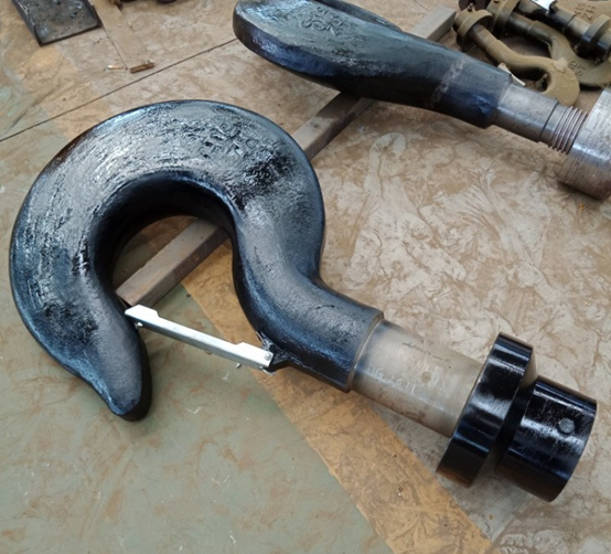 單梁起重機脫鉤的原因和危害