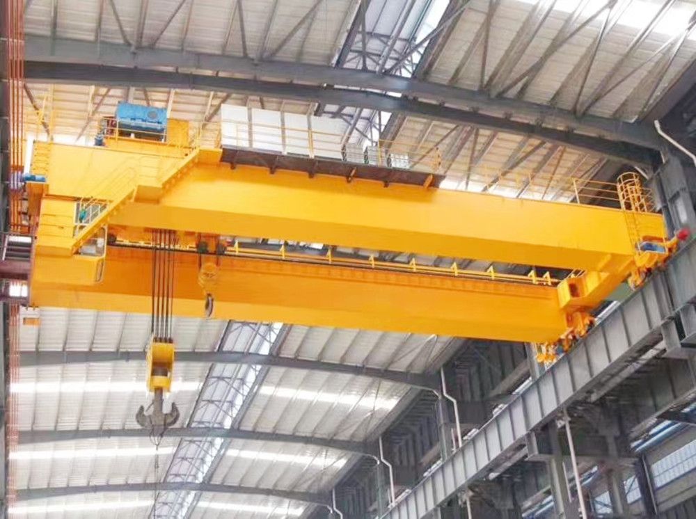 廣西來(lái)賓起重機(jī)、電動(dòng)雙梁橋式起重機(jī)廠家、礦山起重機(jī)