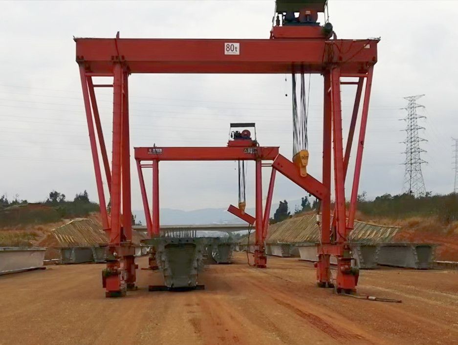 河南起重機廠家、提梁機制造安裝銷售租賃工程