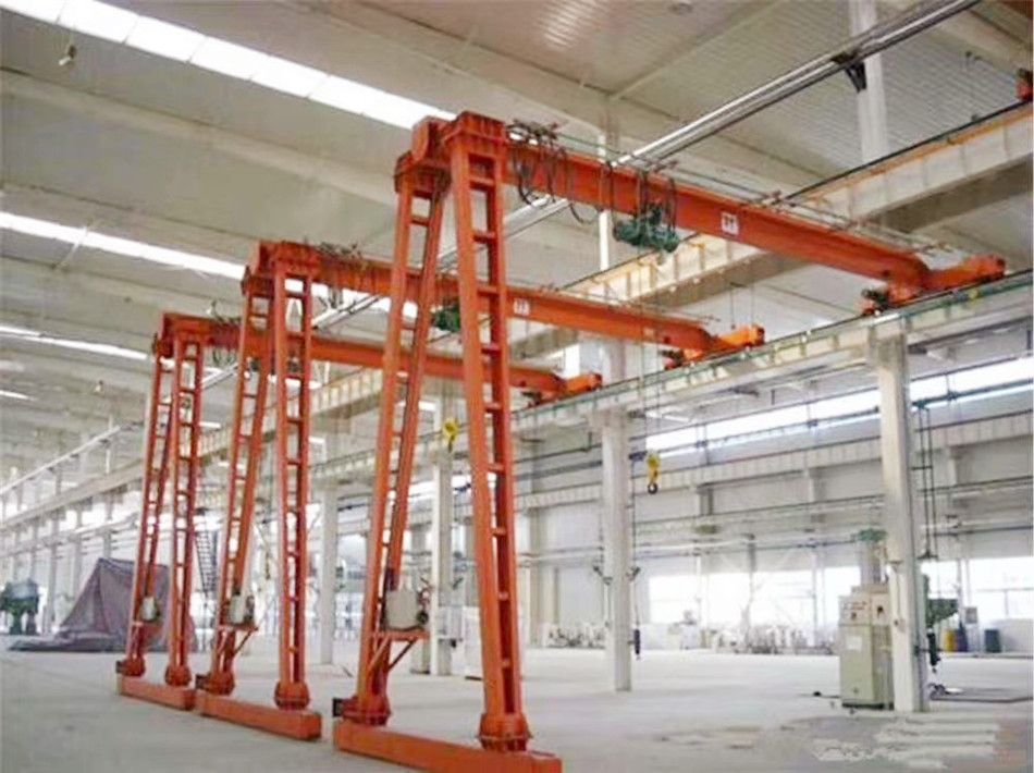 青島龍門吊，電動葫蘆半腿單梁門式起重機