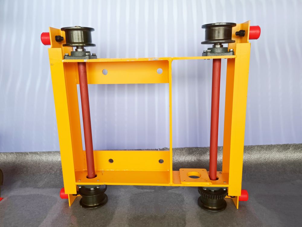 電動葫蘆臺車、環(huán)鏈葫蘆臺車、雙梁天車運行小車生產(chǎn)批發(fā)