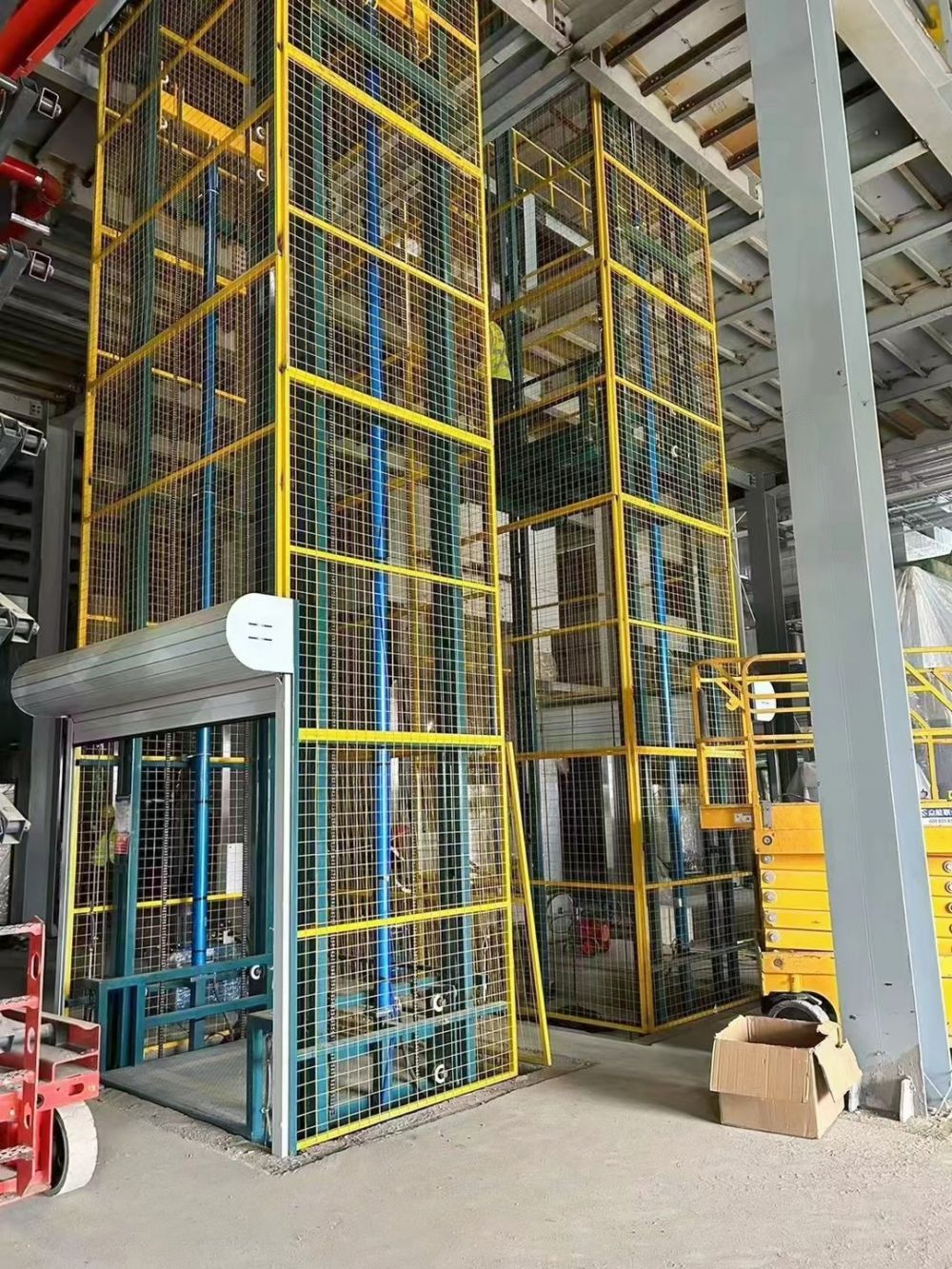 天津升降機(jī)、鏈條導(dǎo)軌升降機(jī)、載貨平臺(tái)貨梯廠(chǎng)家制造安裝