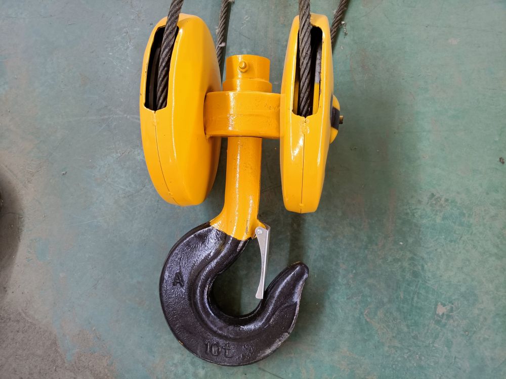 起重吊鉤、行車大鉤、葫蘆吊鉤類型、型號、參數(shù)、吊鉤廠家安裝維修