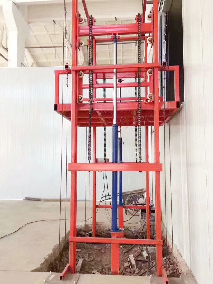 載貨升降機 (1).jpg