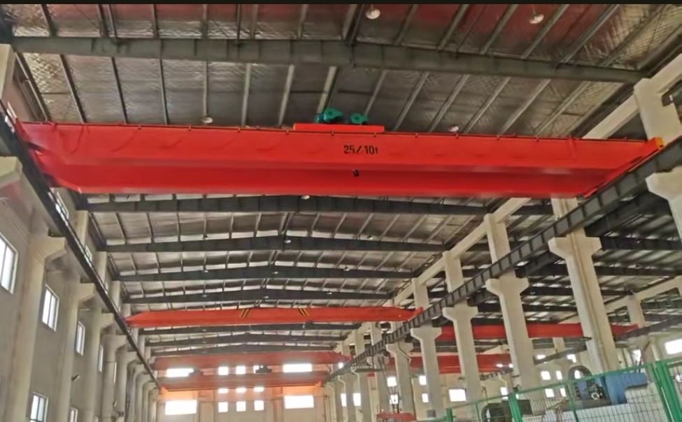 雙梁行車(chē)、雙梁橋式起重機(jī)廠家品牌、自重、出廠價(jià)格