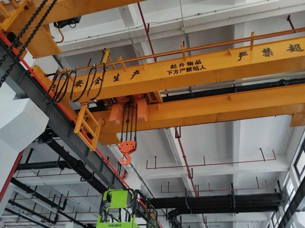 LH型電動(dòng)葫蘆橋式起重機(jī)、河南行車(chē)廠家報(bào)價(jià)