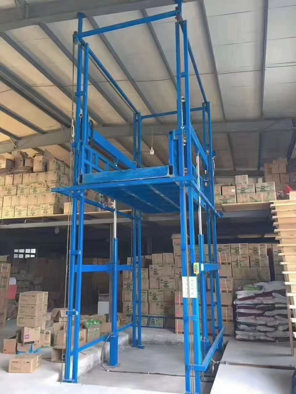 電動(dòng)液壓升降機(jī)、載貨升降平臺(tái)、載貨貨梯