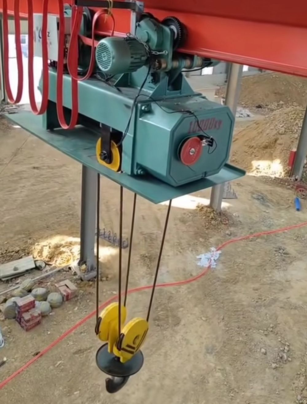 西安電動葫蘆廠家，冶金電動葫蘆、耐高溫電動葫蘆