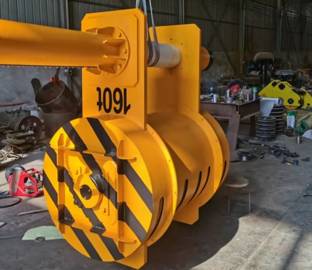 起重吊鉤生產(chǎn)廠家、啟閉機吊鉤吊具、滑輪組價格