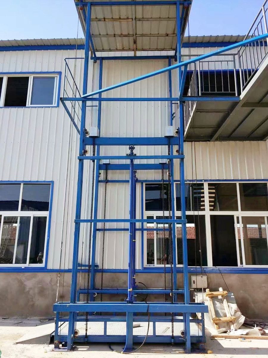 佛山液壓升降機(jī)、升降平臺(tái)、載貨升降機(jī)械設(shè)備