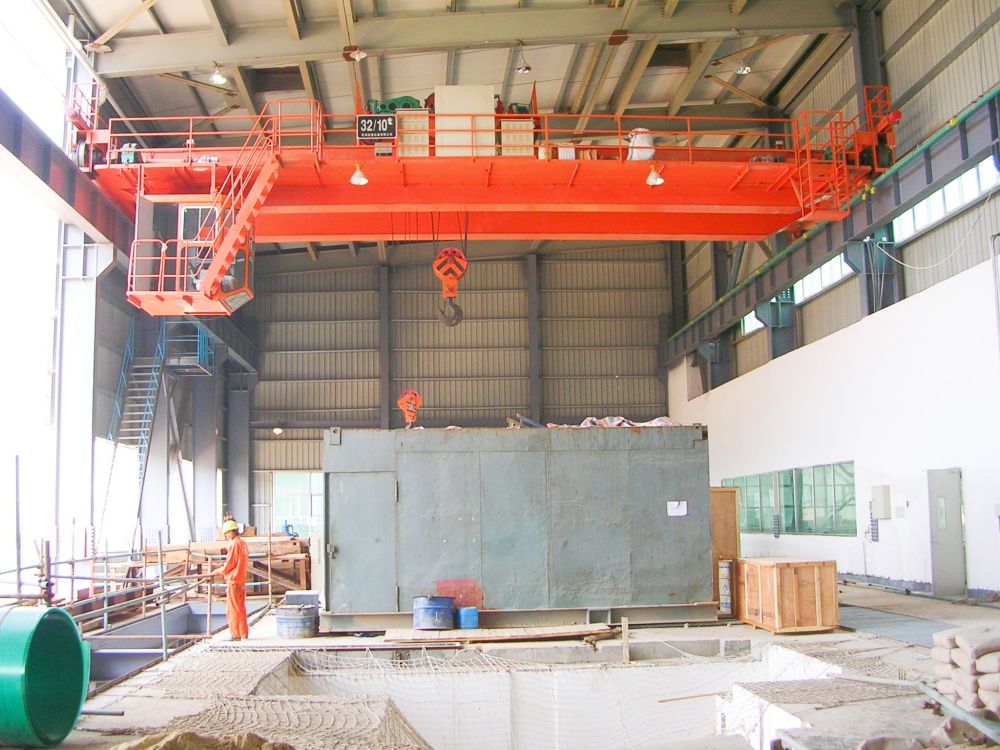 雙梁起重機(jī)、吊機(jī)、天車、QD型吊鉤橋式起重機(jī)