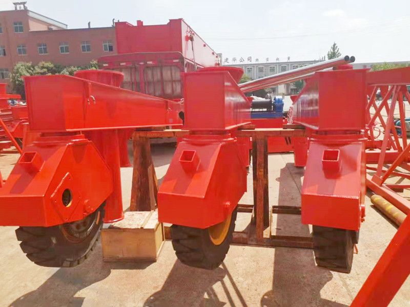 100噸輪胎式龍門吊、輪胎式提梁機(jī)、龍橋門式起重機(jī)