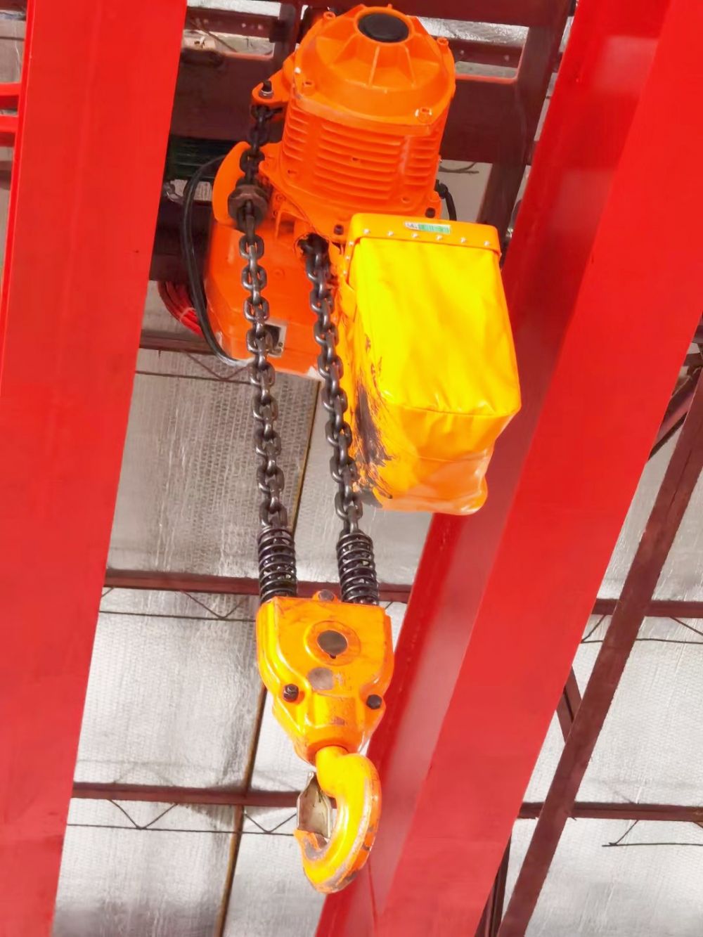 雙梁天車、吊機、橋式起重機廠家品牌、價格、橋吊制造安裝維修