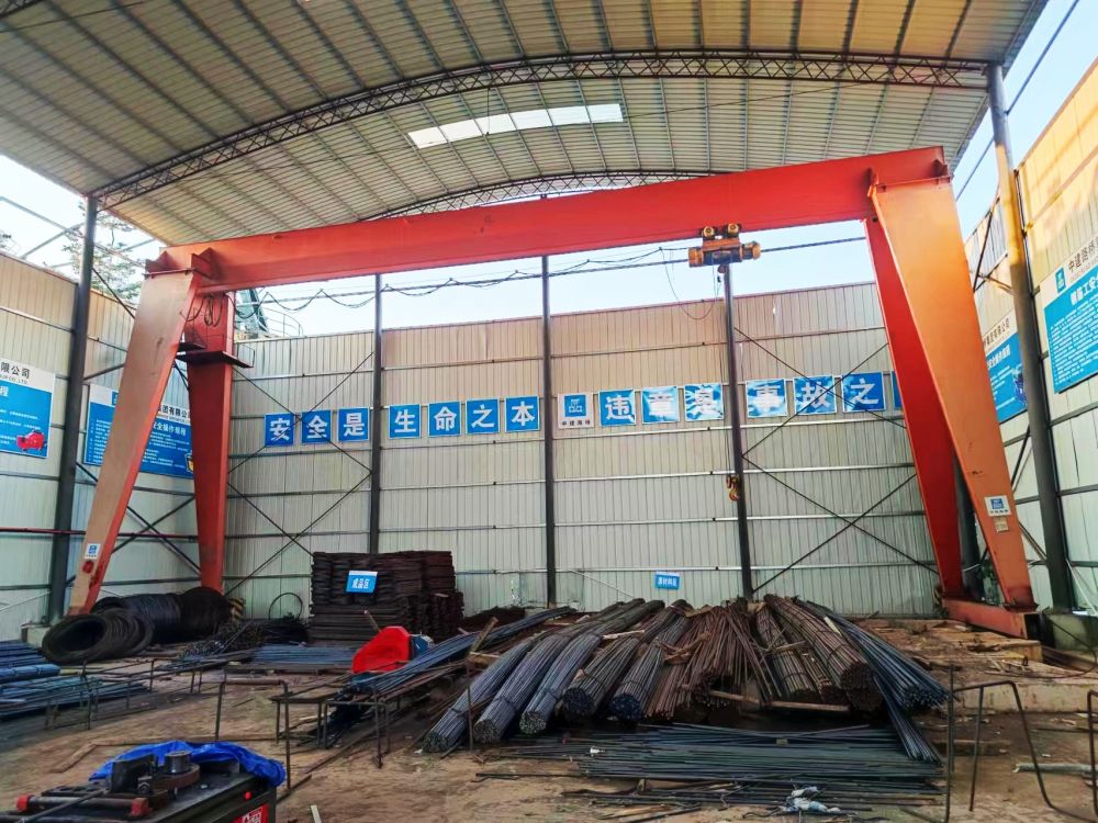 龍門吊廠家、型號、參數(shù)、電動單梁門式起重機設(shè)計制造、安裝維修