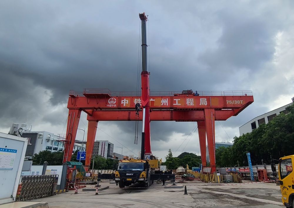 河南新鄉(xiāng)地鐵出渣機(jī)、地鐵專用龍門吊制造安裝租賃廠家服務(wù)