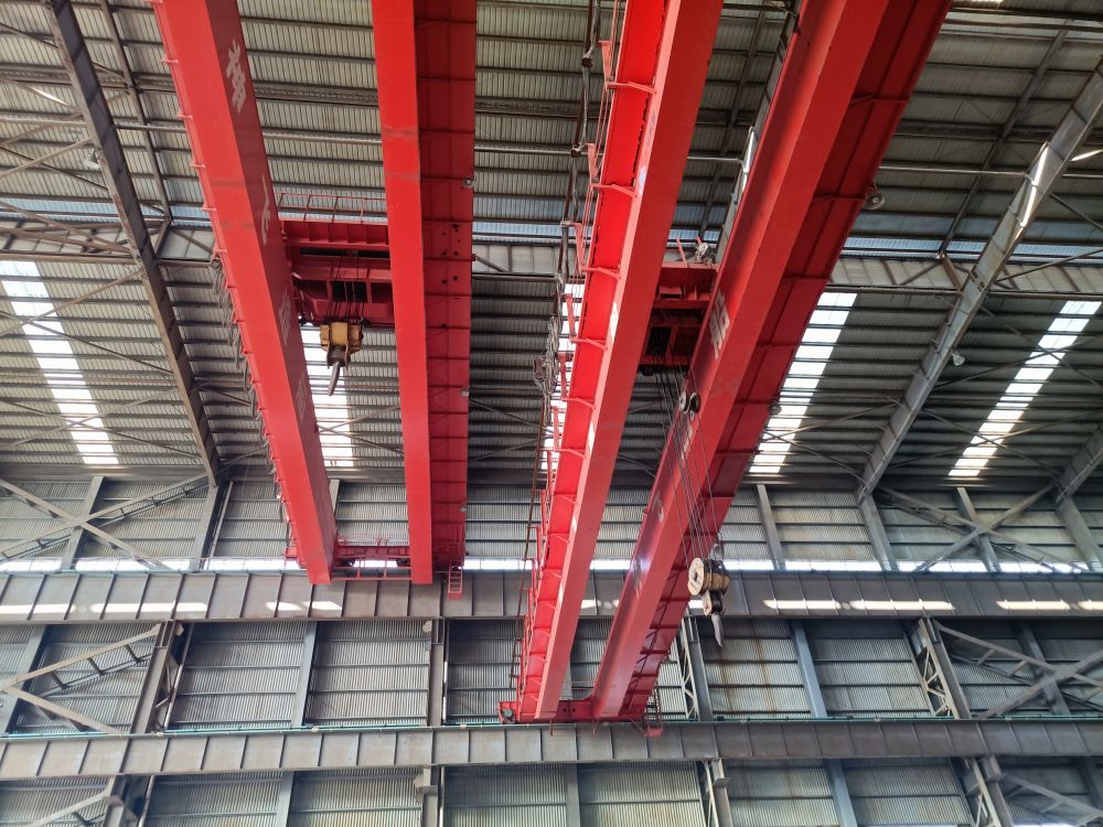 雙梁橋式起重機(jī)、吊鉤橋式起重機(jī)、天車、吊機(jī)制造、安裝、維修