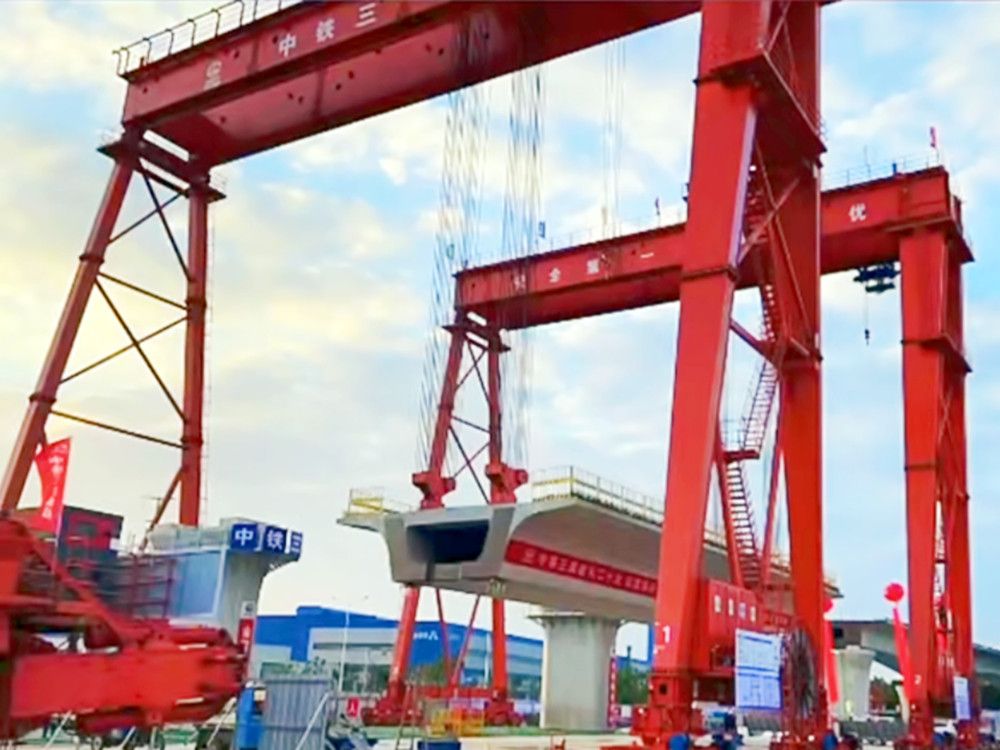 浙江架橋機、提梁機、地鐵出渣機、梁場龍門吊租賃出租、安裝搬遷維修