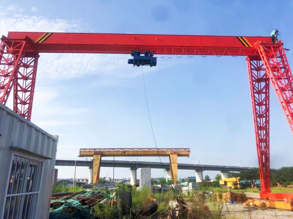 MH型單梁門式起重機(jī)、單梁龍門吊、門機(jī)廠家制造、安裝維修
