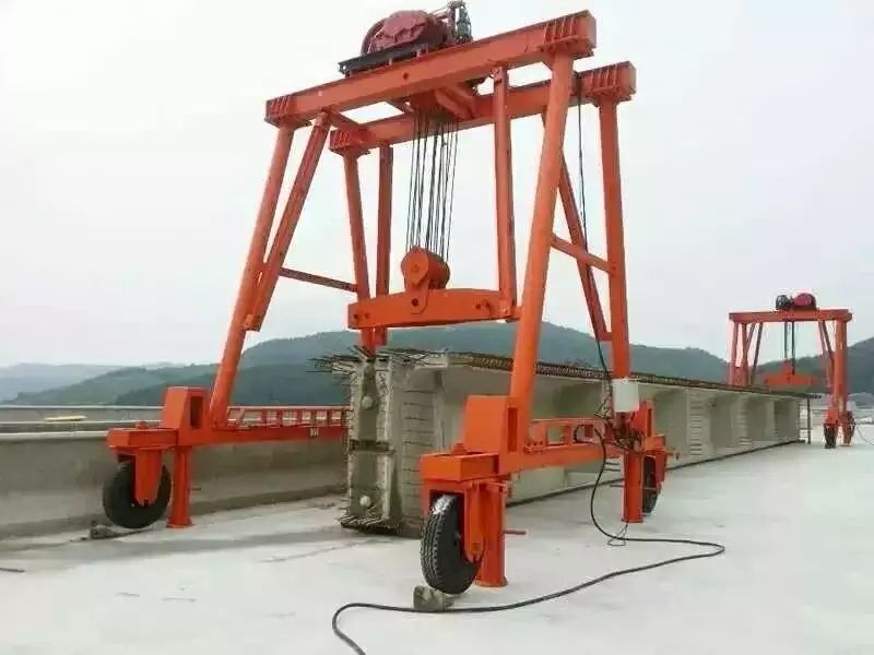 云南提梁機，云南輪胎式提梁機，提梁機安裝改造維修工程