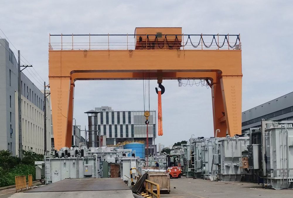 門式起重機(jī).jpg 門式起重機(jī).jpg