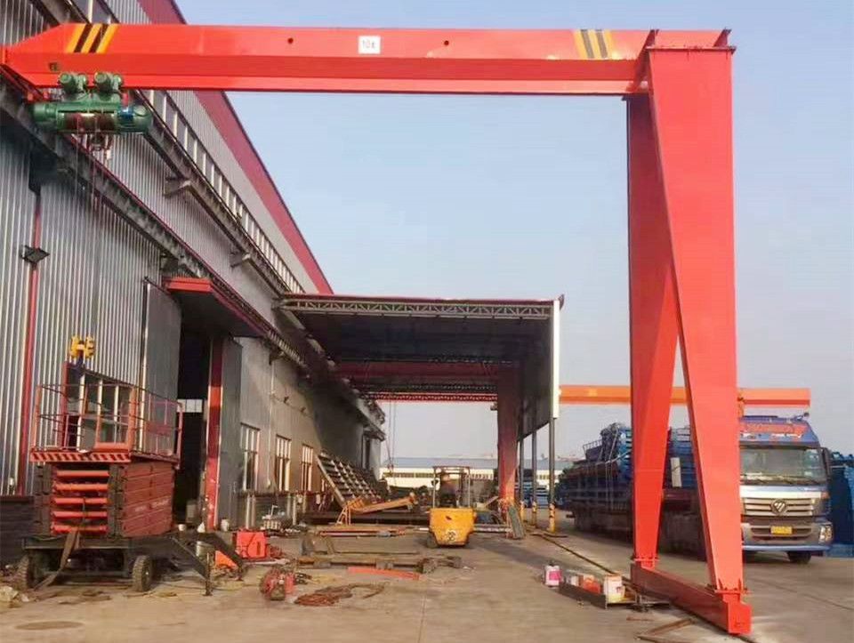 遼寧龍門吊、撫順門式起重機、MHB型半腿門式起重機型號規(guī)格