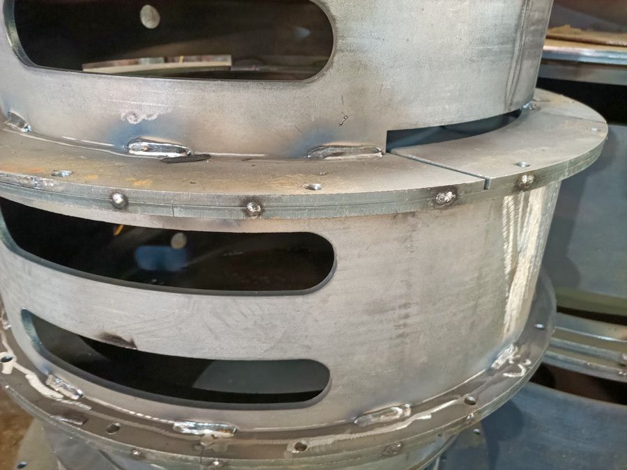 河南起重吊鉤大連經(jīng)銷、半封閉、全封閉雙梁吊鉤組配套批發(fā)