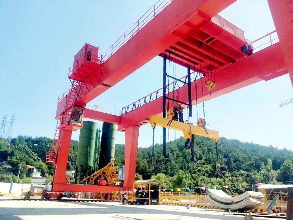 地鐵出渣機、地鐵盾構龍門吊、單雙梁工程門式起重機出租租賃服務