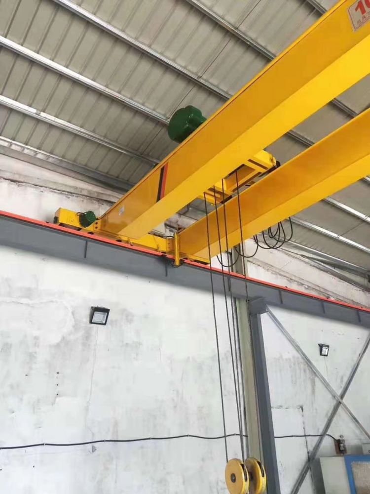 安徽橋式起重機(jī)、LH型電動葫蘆雙梁橋式起重機(jī)